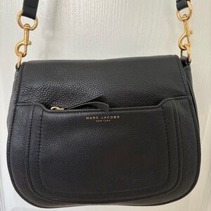 Marc Jacobs NEW YORK Large EMPIRE CiTY Black Pebbled Leather CROSSBODY Bag